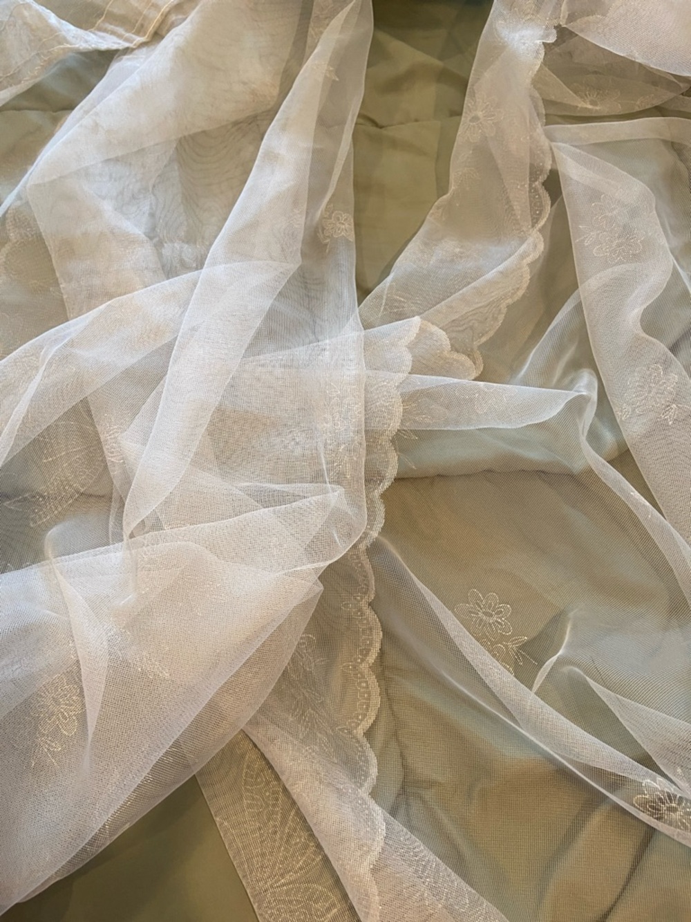 Vintage midcentury Sheer Embroidered Window Curtain Panel - White